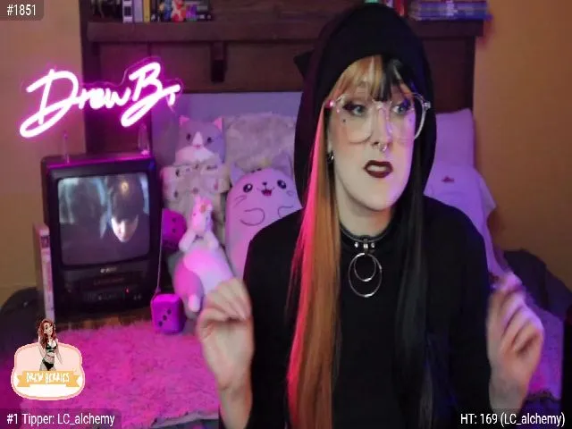 Live sex webcam photo for DrewBerries #252323657