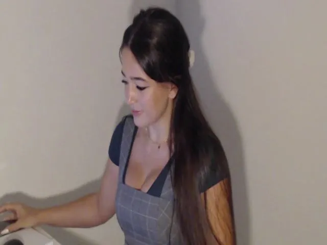 Live sex webcam photo for Lucky_V #264520840