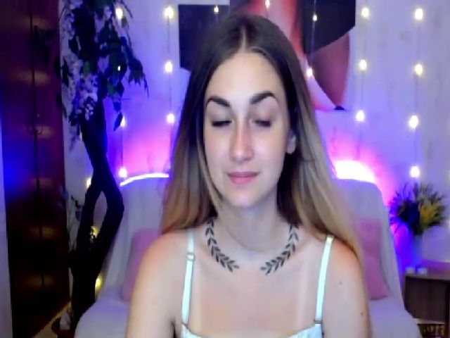 Live sex webcam photo for Lolly__Pop__ #258261507