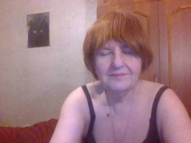 Live sex webcam photo for MioritaHard #287967939