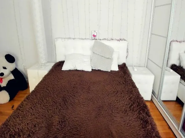 Live sex webcam photo for Curly__Margo #262054656