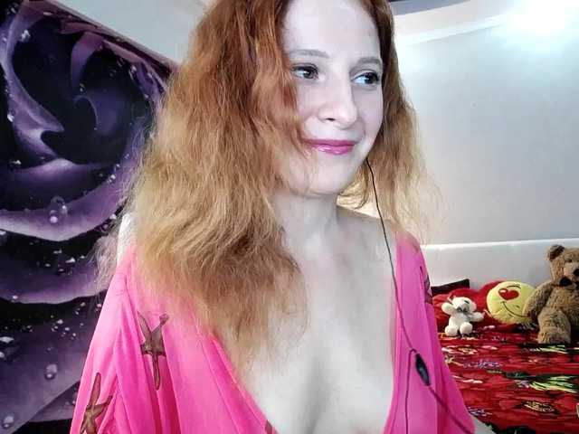 Live sex webcam photo for ladybigsmile #247971747