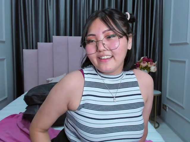 Live sex webcam photo for AlexaSavage #252328572