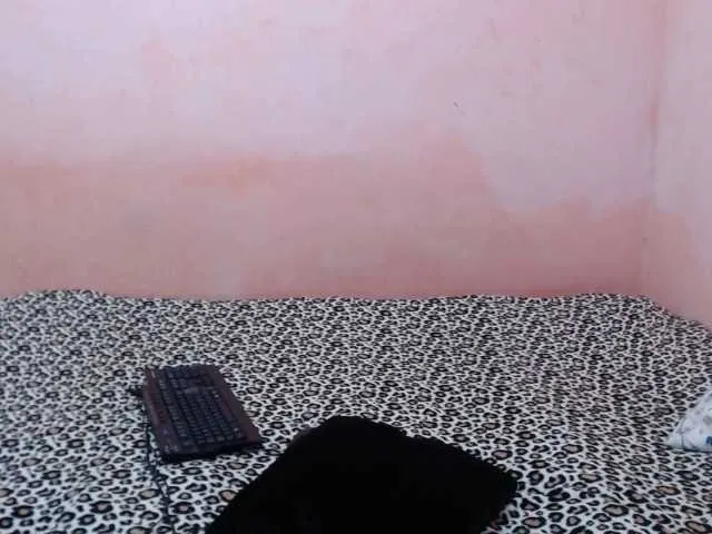 Live sex webcam photo for devora5 #246700117