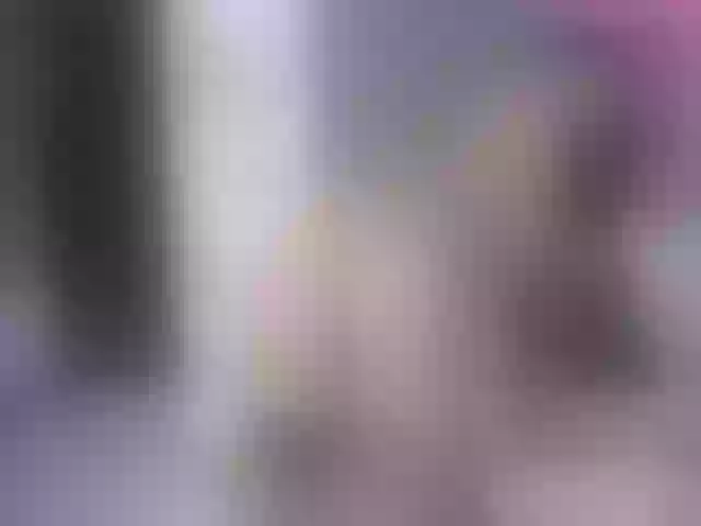 Live sex webcam photo for AprilQueen #253838659