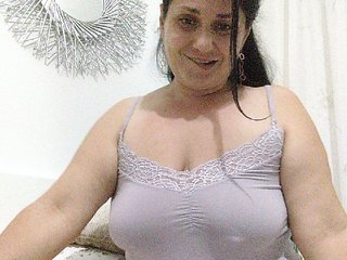 Live sex webcam photo for AmyAyrton #240742252