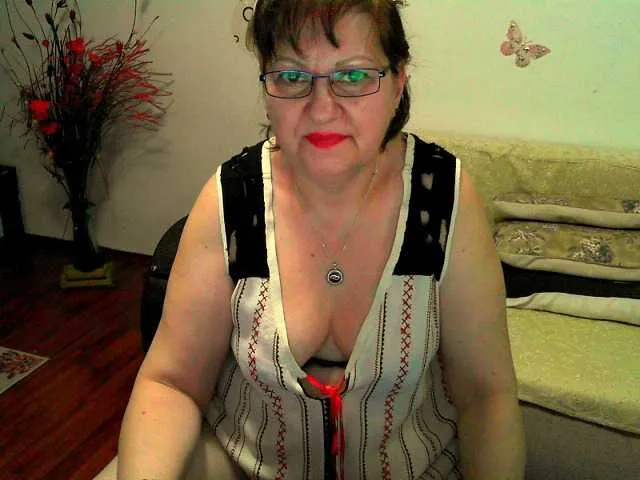 Live sex webcam photo for Vyka-Vyka #241151371
