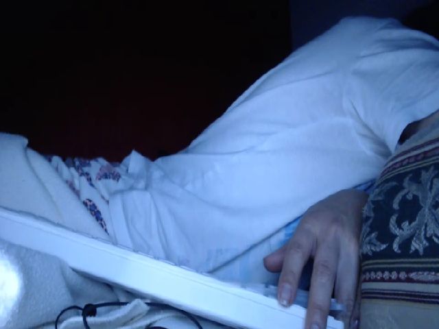 Live sex webcam photo for Joanne7 #255821368