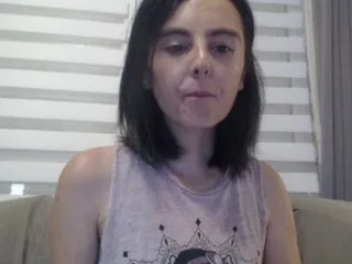Live sex webcam photo for cleophee #287941948
