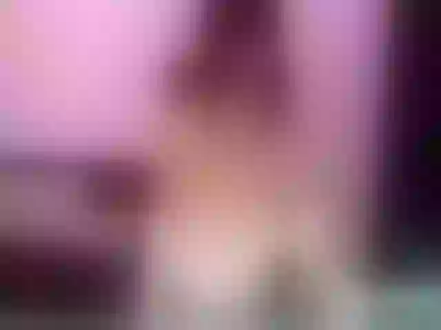 Live sex webcam photo for MaiiAngel #258935091