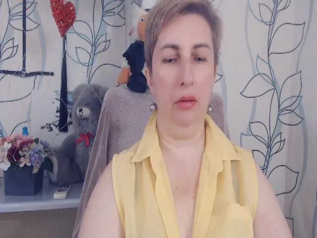 Live sex webcam photo for DepravedMadam #265325568