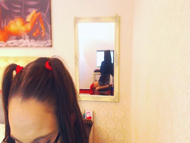 Live sex webcam photo for AlishaPacari #260280643