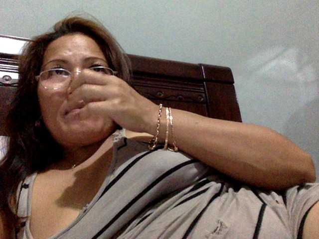 Live sex webcam photo for classygirl #241220987