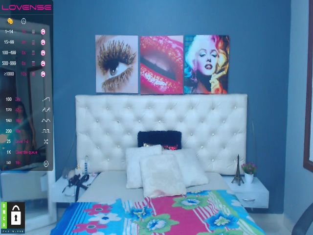 Live sex webcam photo for Tiana_James1 #254336650