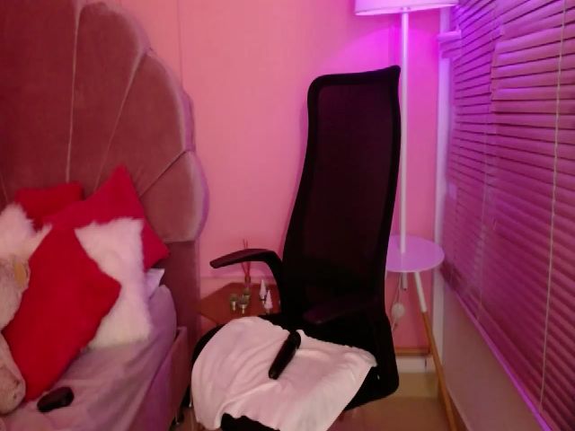 Live sex webcam photo for Diane_sinn #259987252