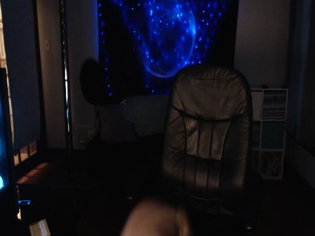 Live sex webcam photo for xQueenKendrax #255790118