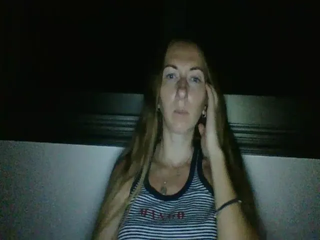 Live sex webcam photo for CheelyWilly #257167502