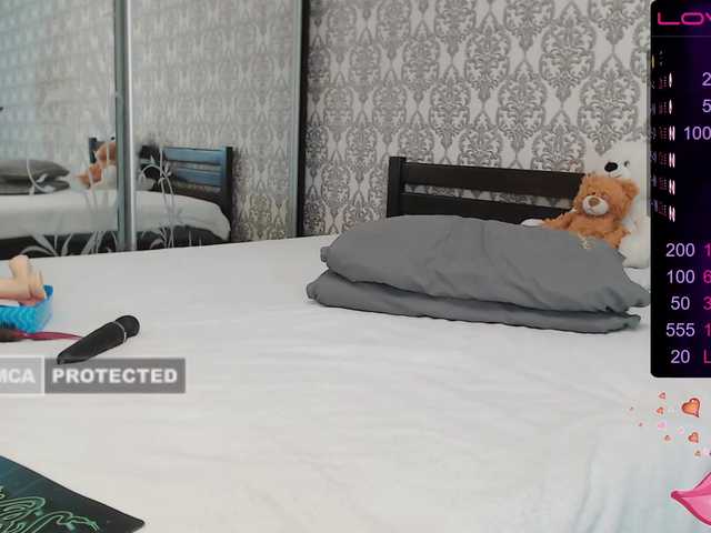 Live sex webcam photo for touch-me- #253247220