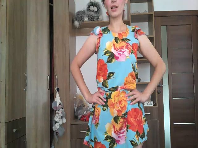 Live sex webcam photo for MisssSun #259878265