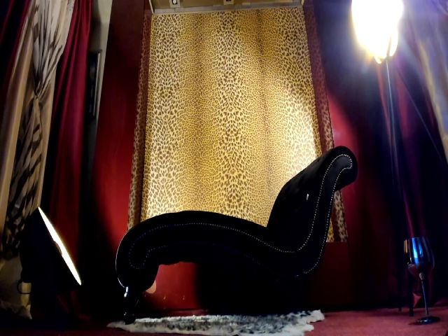 Live sex webcam photo for AdySweet #260387736