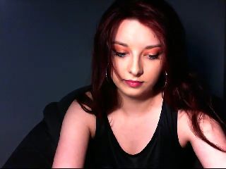 Live sex webcam photo for VirginLuna18 #251971815