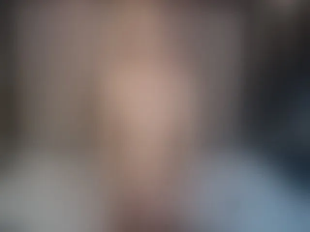 Live sex webcam photo for JuliaJuliette #252783371