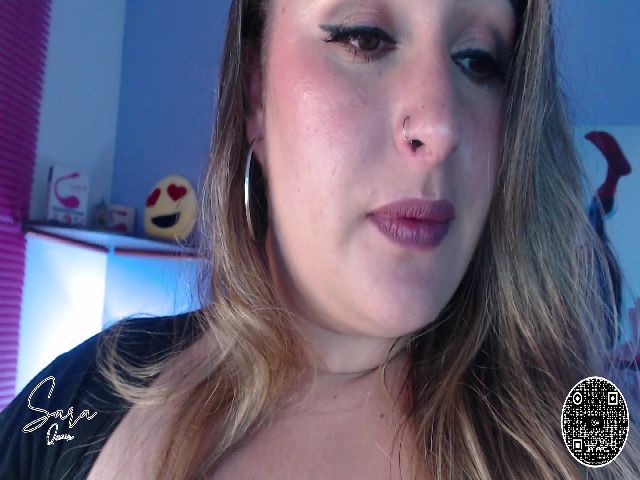 Live sex webcam photo for Saara__queen #255630008