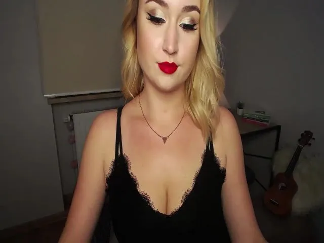 Live sex webcam photo for RUSHnatty #255449835