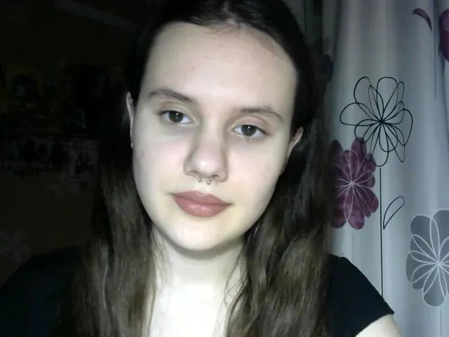 Live sex webcam photo for Mss_Veronika #253585350