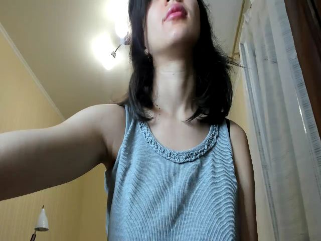 Live sex webcam photo for MylaAngel #252926406