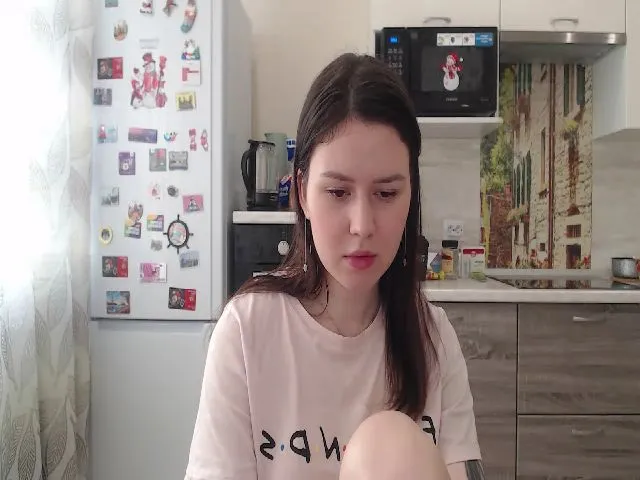 Live sex webcam photo for WonderXGirlXX #258605557