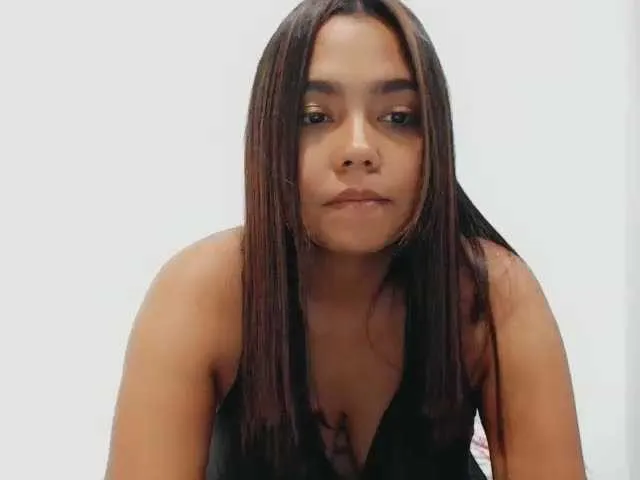 Live sex webcam photo for TiffanyVa #240904669