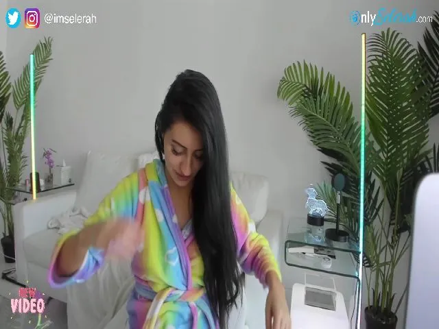 Live sex webcam photo for Selerah #260814007