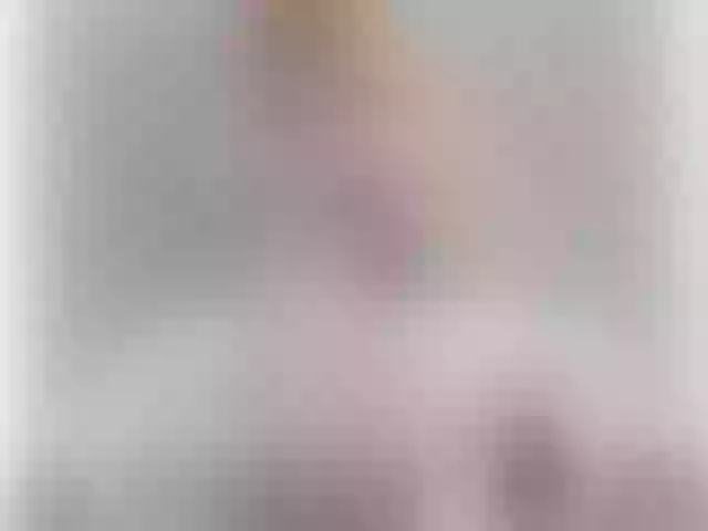 Live sex webcam photo for JulieDalton #255018834