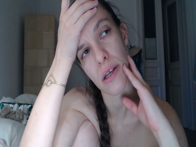 Live sex webcam photo for PetitePinkie #263390243