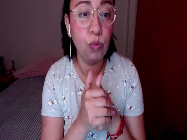 Live sex webcam photo for alondra #265238260