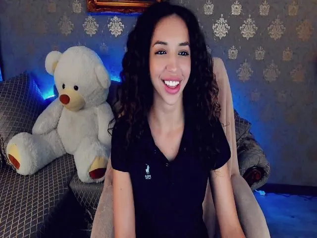 Live sex webcam photo for Simba_Leo #261413345