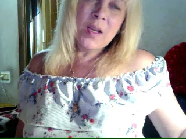 Live sex webcam photo for Fifa_laFify #254698187