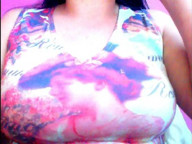 Live sex webcam photo for luzzyhot #241222630