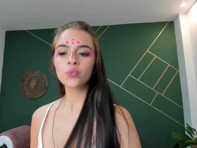 Live sex webcam photo for LilaDior #241170277