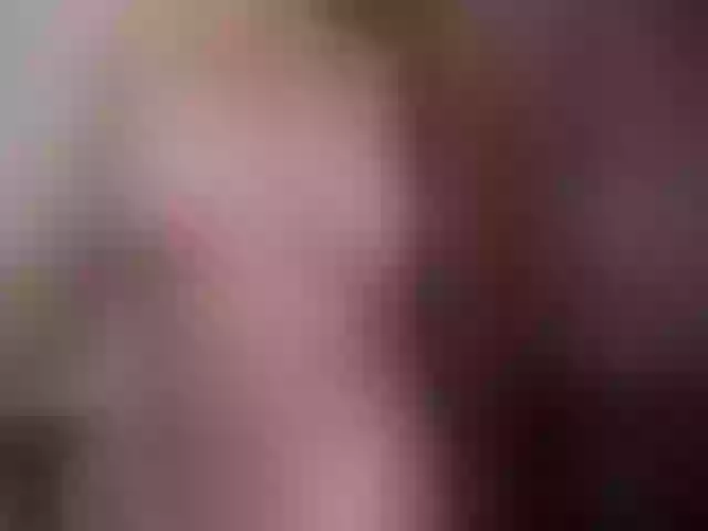 Live sex webcam photo for Annay69 #265389119