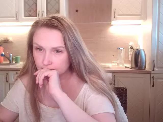 Live sex webcam photo for JaneGrey111 #257025281