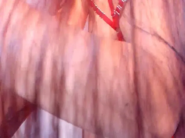 Live sex webcam photo for Lil_PrincessG #264039283