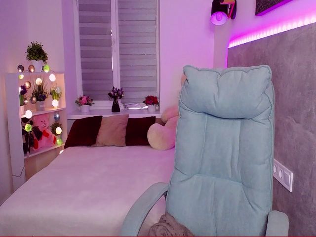 Live sex webcam photo for Jenni__fer #252635006