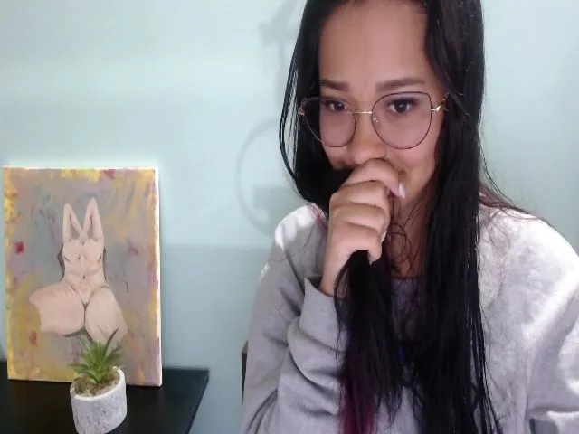 Live sex webcam photo for Gina_reid #253749625