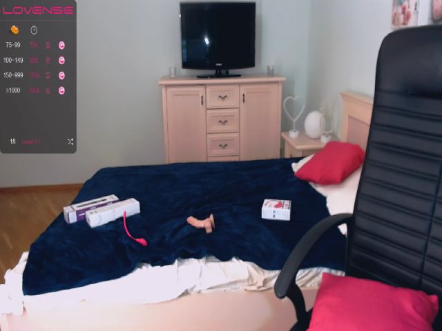 Live sex webcam photo for Alana_Kelly #254577107