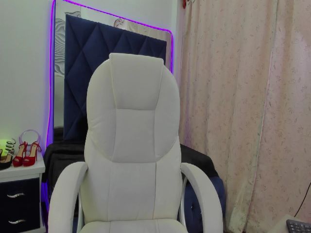 Live sex webcam photo for Marshal_k #260806939