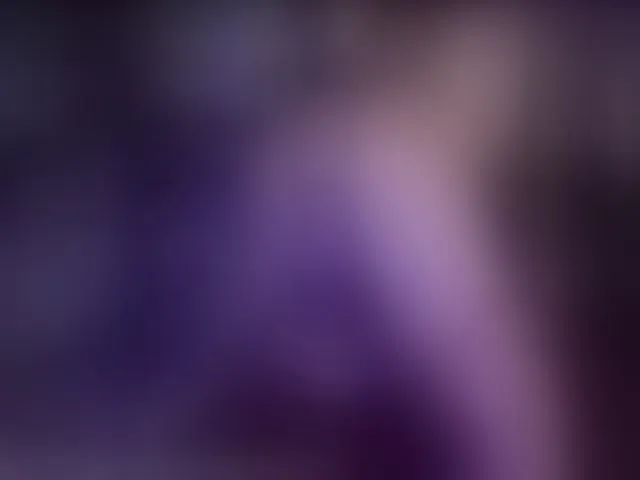 Live sex webcam photo for TrophyMilf #260699255