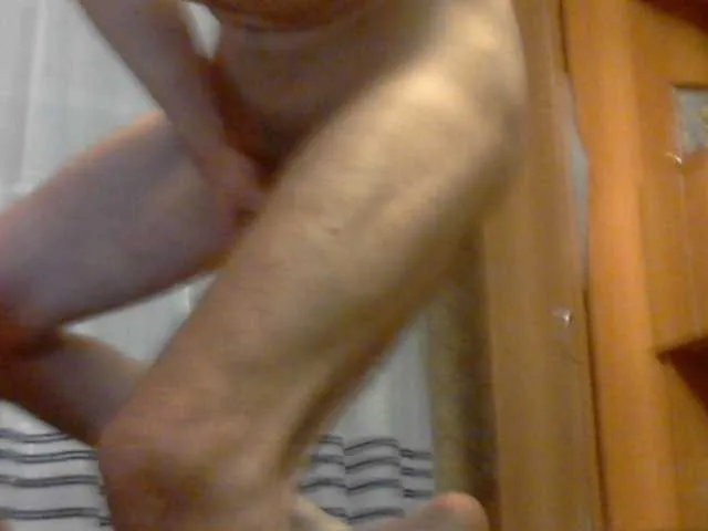 Live sex webcam photo for fox-seks #242143194