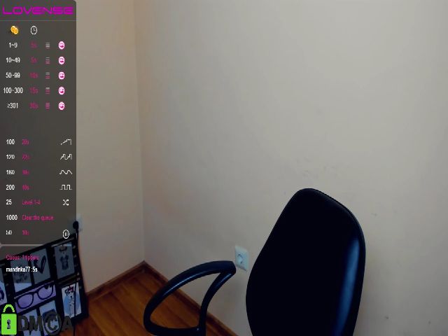 Live sex webcam photo for LorenLovex #260321399